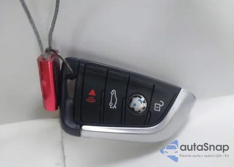 2019 BMW X3 xDrive30I z USA, uszkodzony, nr VIN 5UXTR9C57KLE18959